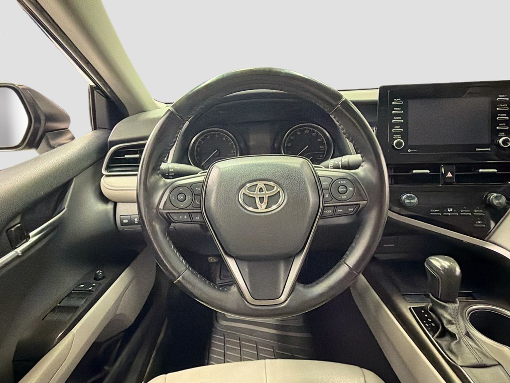 Photo 11 of this TOYOTA CAMRY