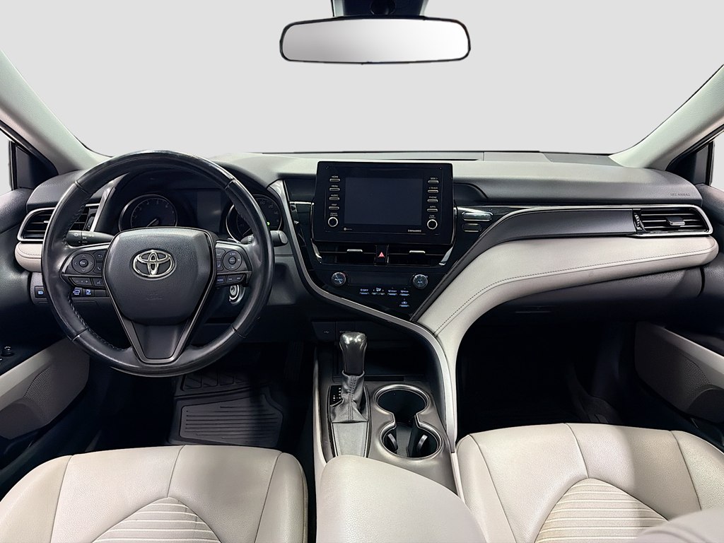 Photo 24 of this TOYOTA CAMRY