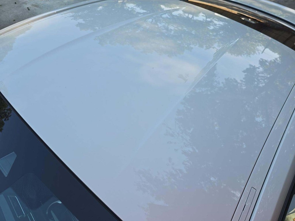 Photo 15 of this BMW 8 SERIES