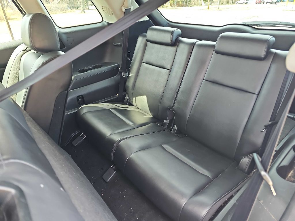 Photo 9 of this MAZDA CX-9