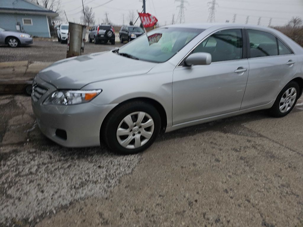 2011 TOYOTA CAMRY