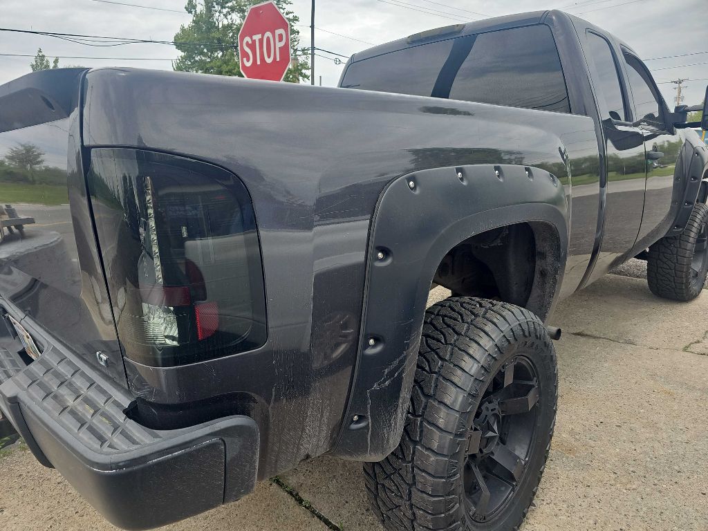 Photo 4 of this CHEVROLET SILVERADO 1500