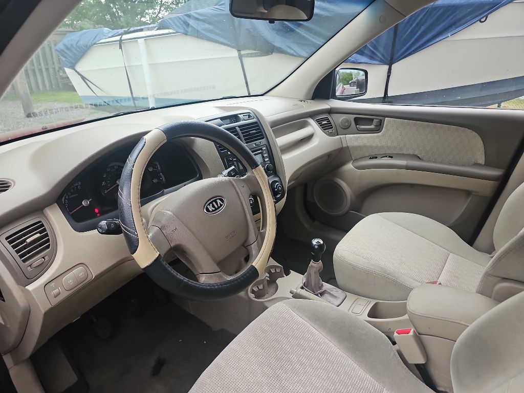 Photo 5 of this KIA SPORTAGE