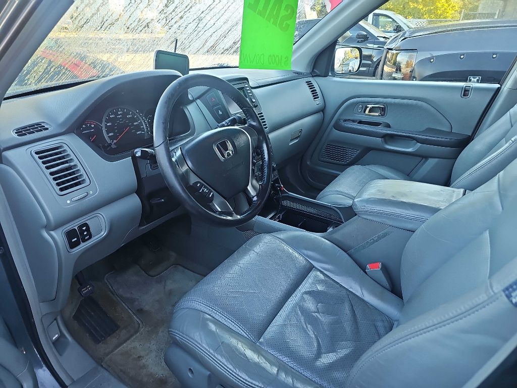 Photo 7 of this HONDA PILOT