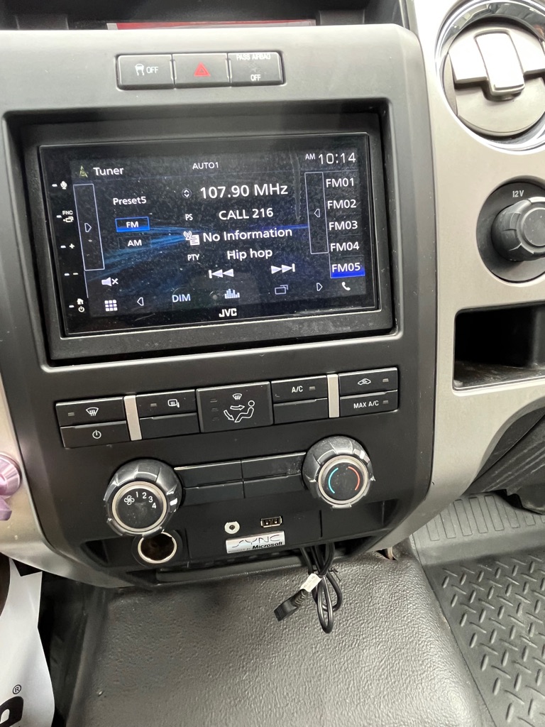 Photo 14 of this FORD F-150