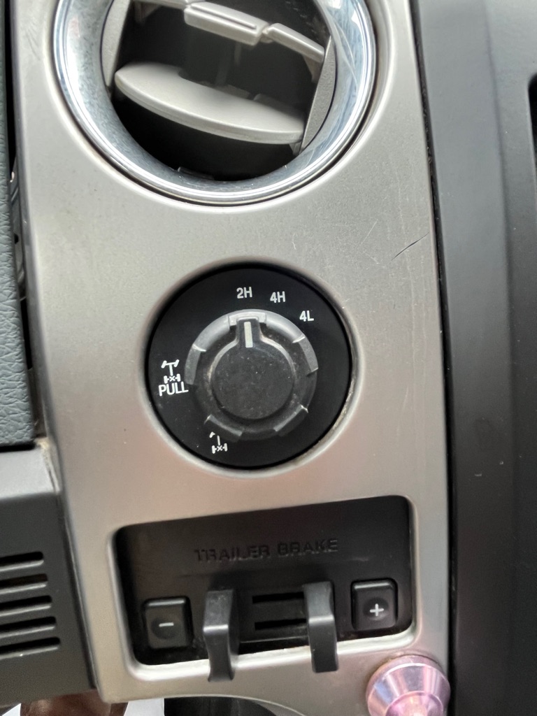 Photo 11 of this FORD F-150