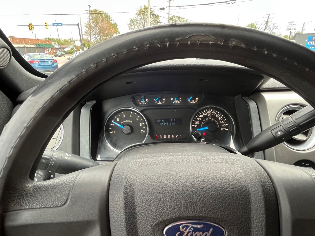 Photo 10 of this FORD F-150
