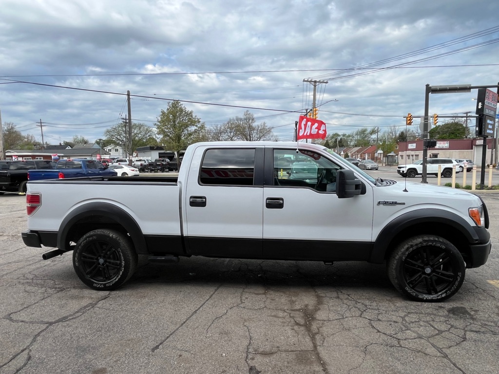 Photo 3 of this FORD F-150