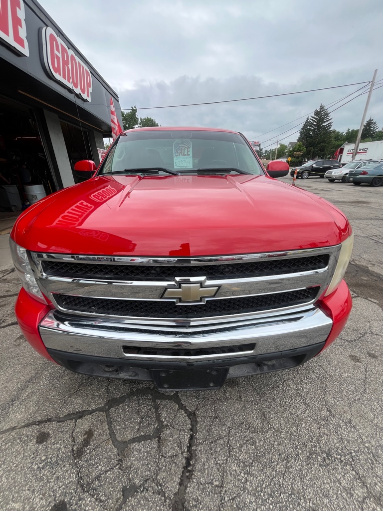 Photo 2 of this CHEVROLET SILVERADO 1500