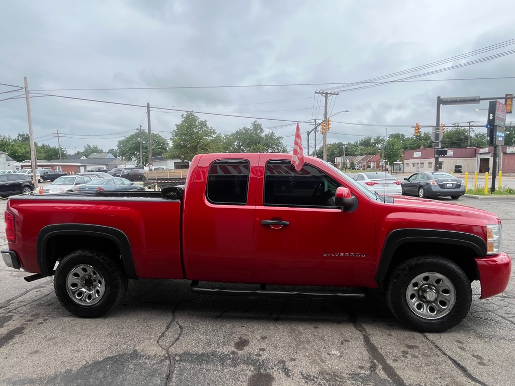 Photo 3 of this CHEVROLET SILVERADO 1500