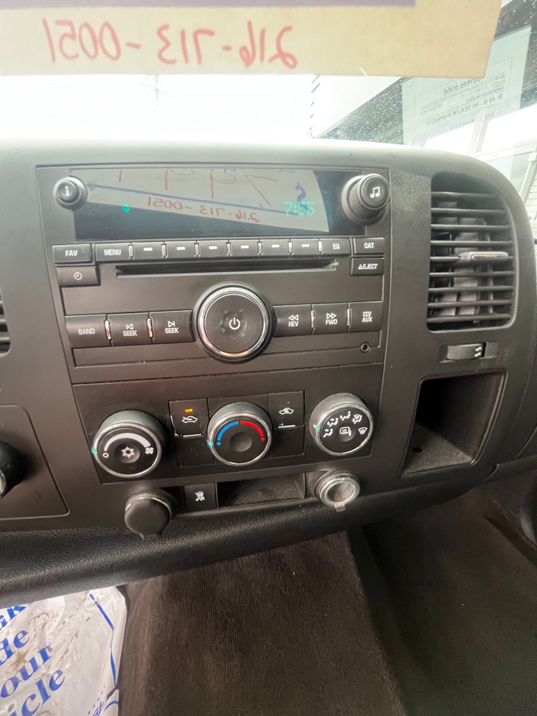 Photo 10 of this CHEVROLET SILVERADO 1500