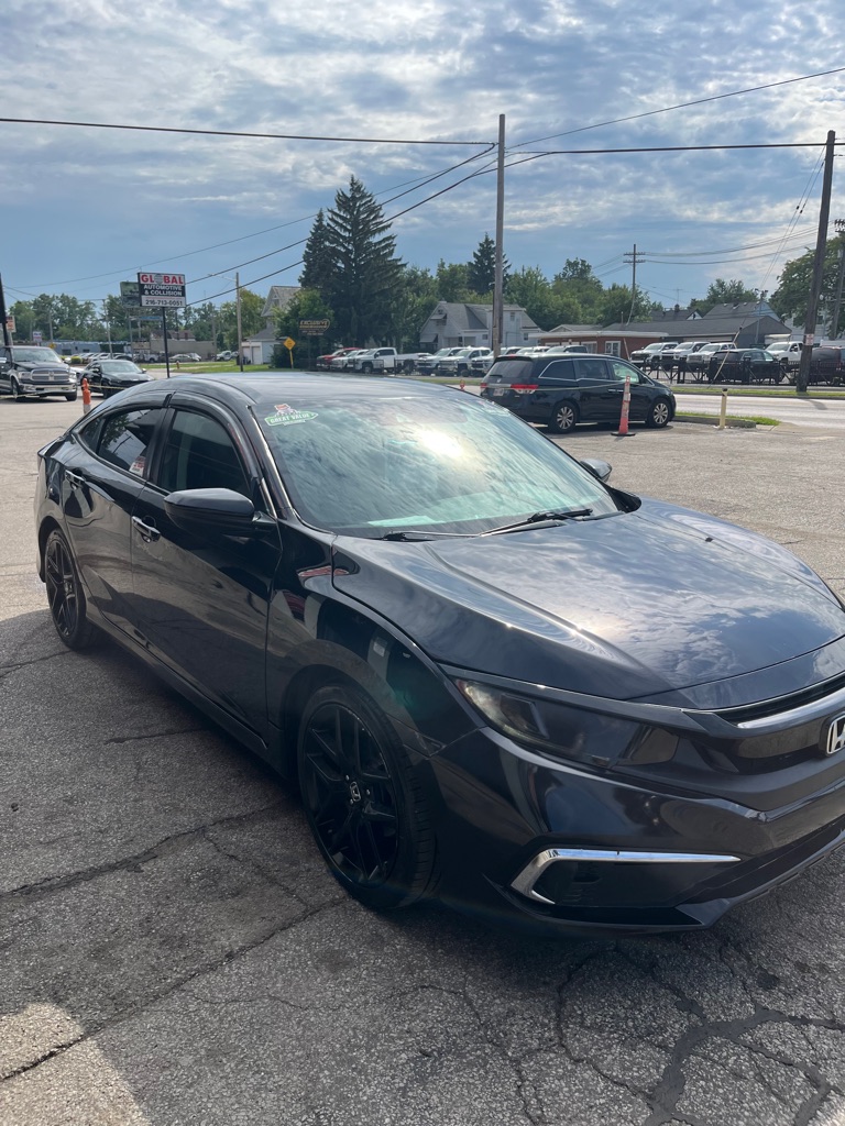 Photo 8 of this HONDA CIVIC