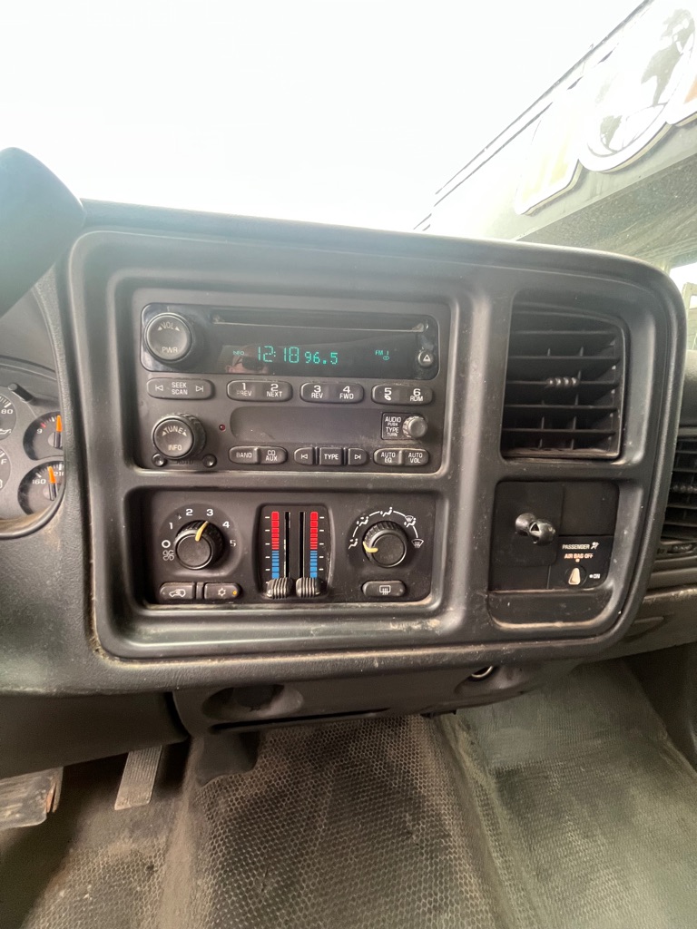 Photo 13 of this CHEVROLET SILVERADO 2500H