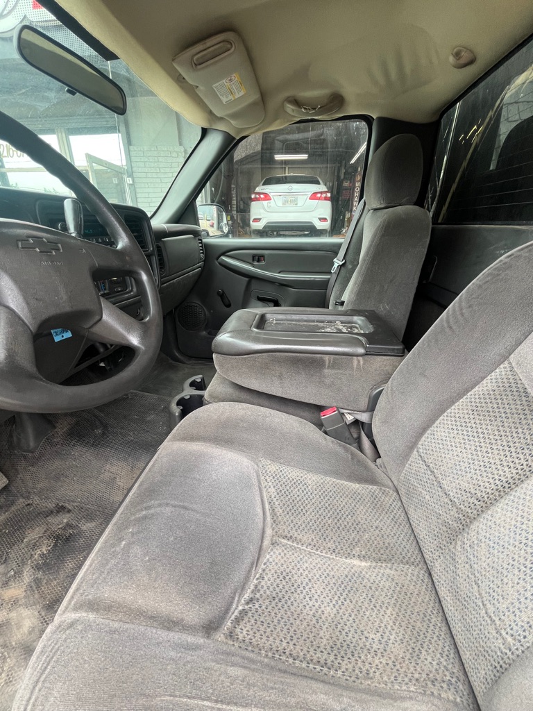 Photo 11 of this CHEVROLET SILVERADO 2500H