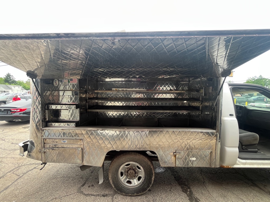 Photo 5 of this CHEVROLET SILVERADO 2500H