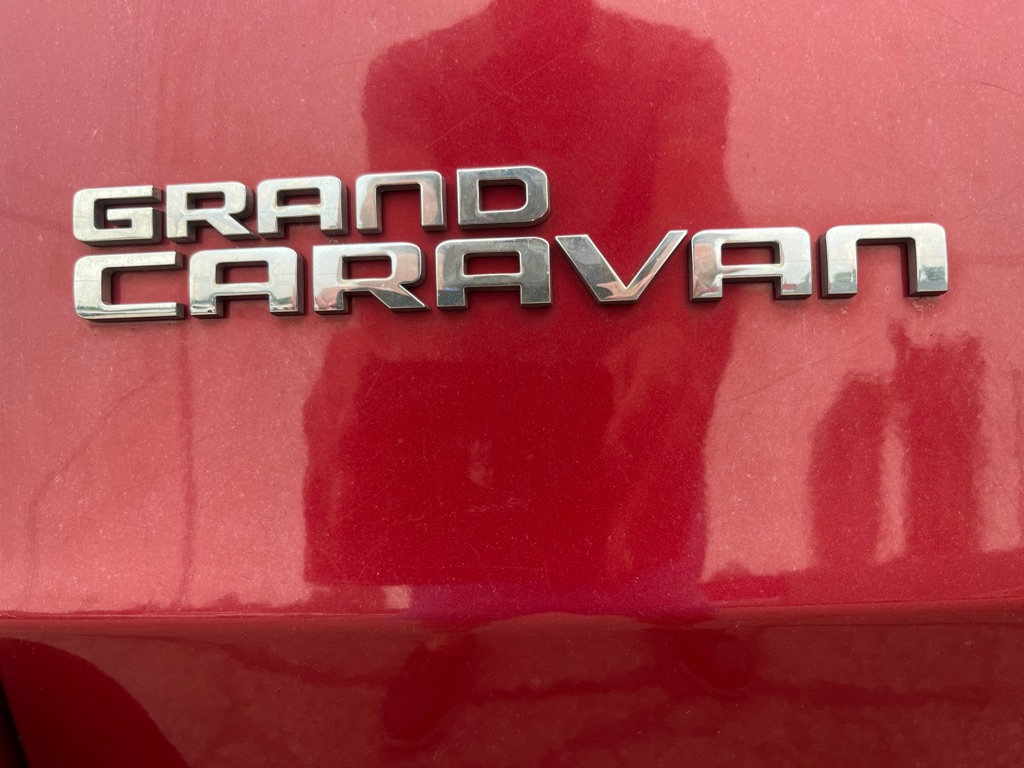 Photo 12 of this DODGE GRAND CARAVAN