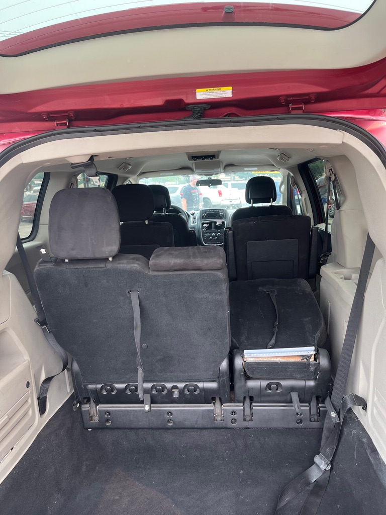 Photo 5 of this DODGE GRAND CARAVAN