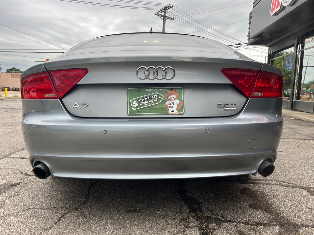 Photo 5 of this AUDI A7