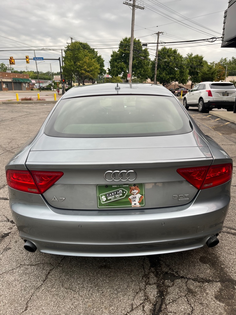 Photo 4 of this AUDI A7