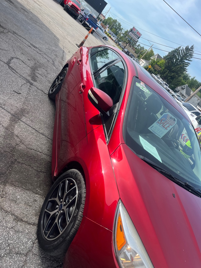 Photo 8 of this FORD FOCUS