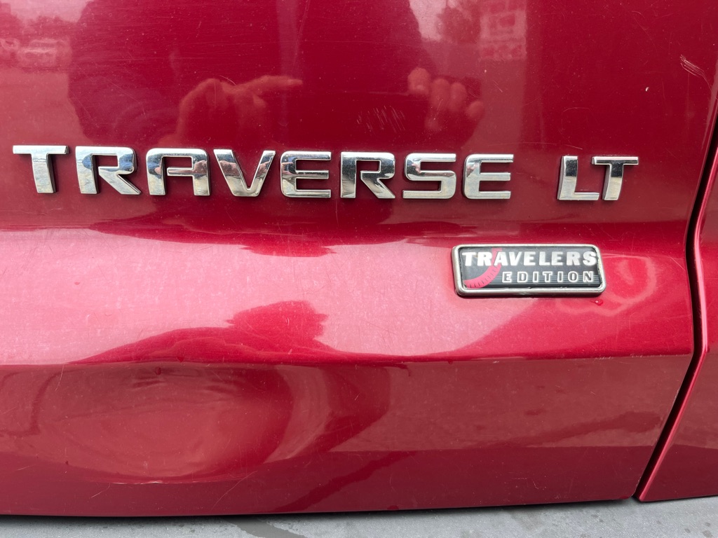 Photo 5 of this CHEVROLET TRAVERSE
