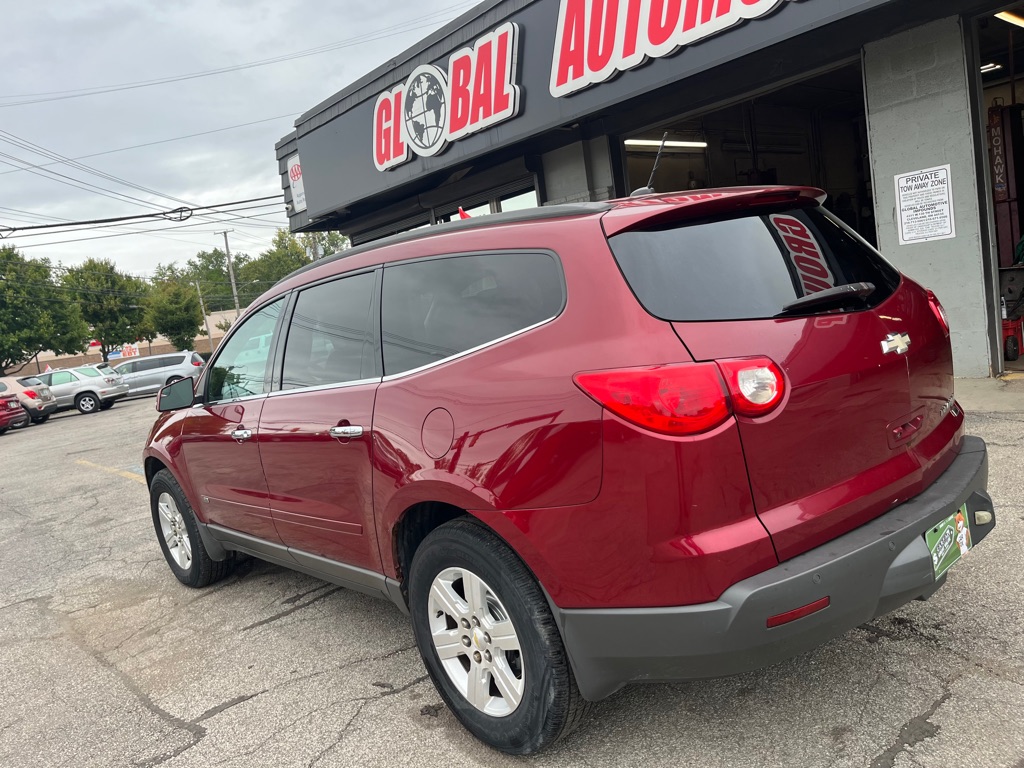 Photo 7 of this CHEVROLET TRAVERSE