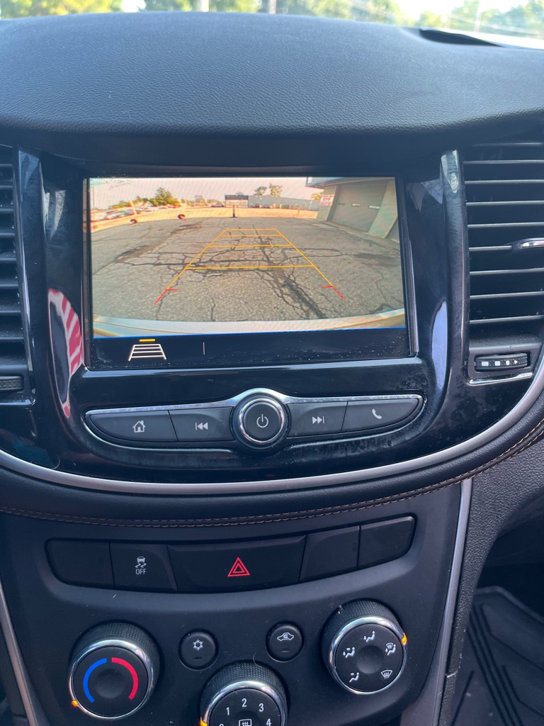 Photo 19 of this CHEVROLET TRAX