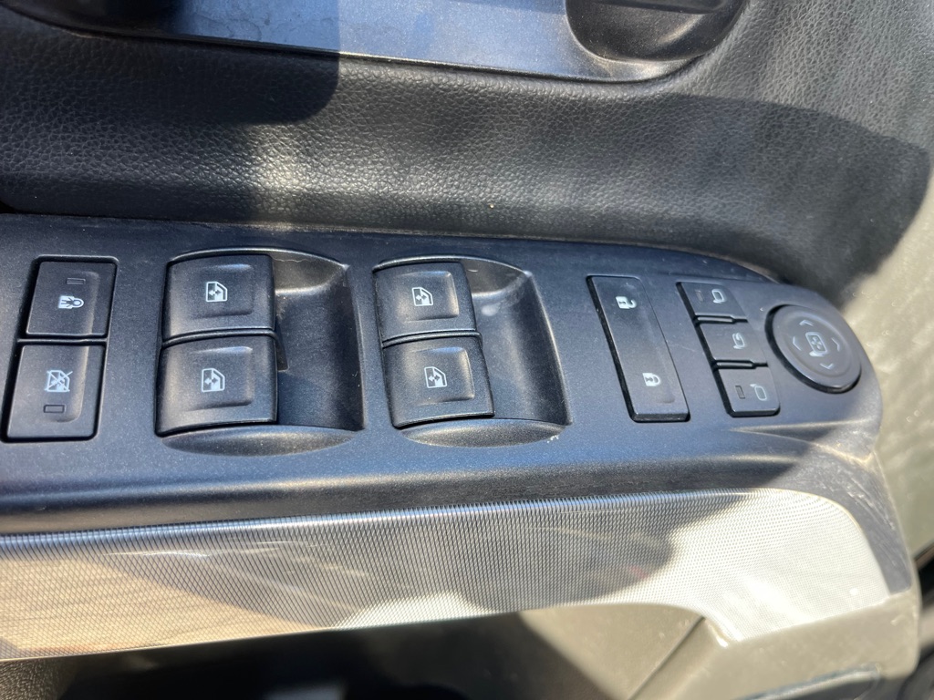 Photo 19 of this CHEVROLET SILVERADO 1500