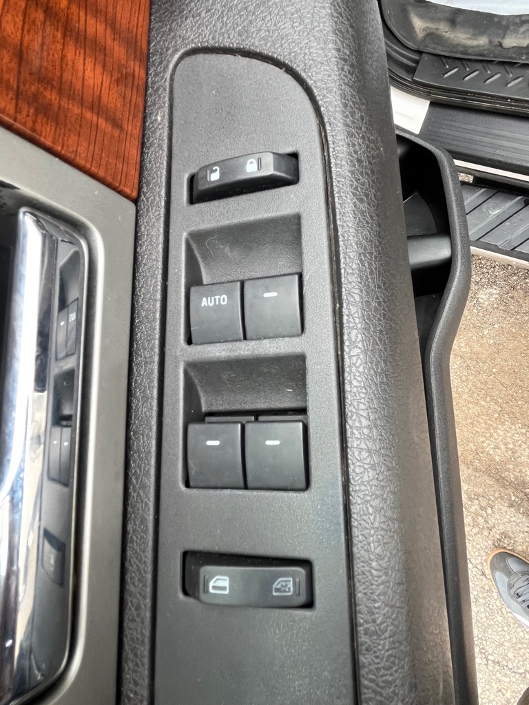 Photo 10 of this FORD F-150