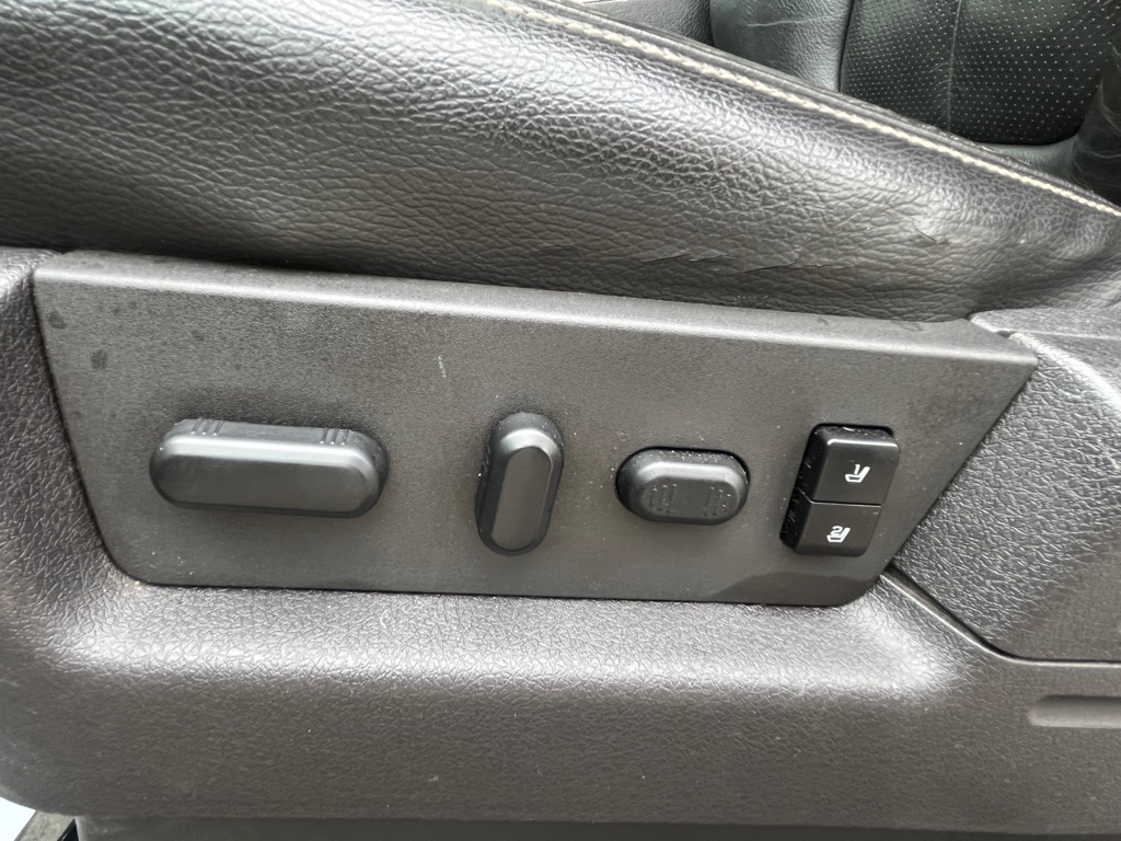 Photo 9 of this FORD F-150