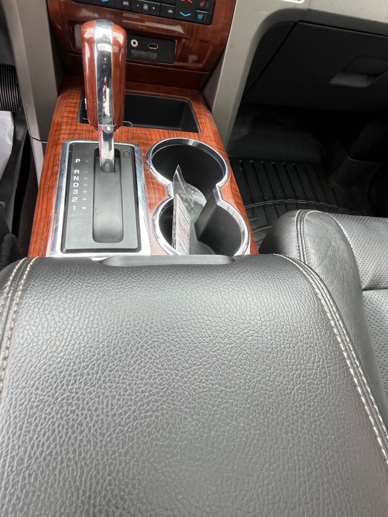 Photo 12 of this FORD F-150