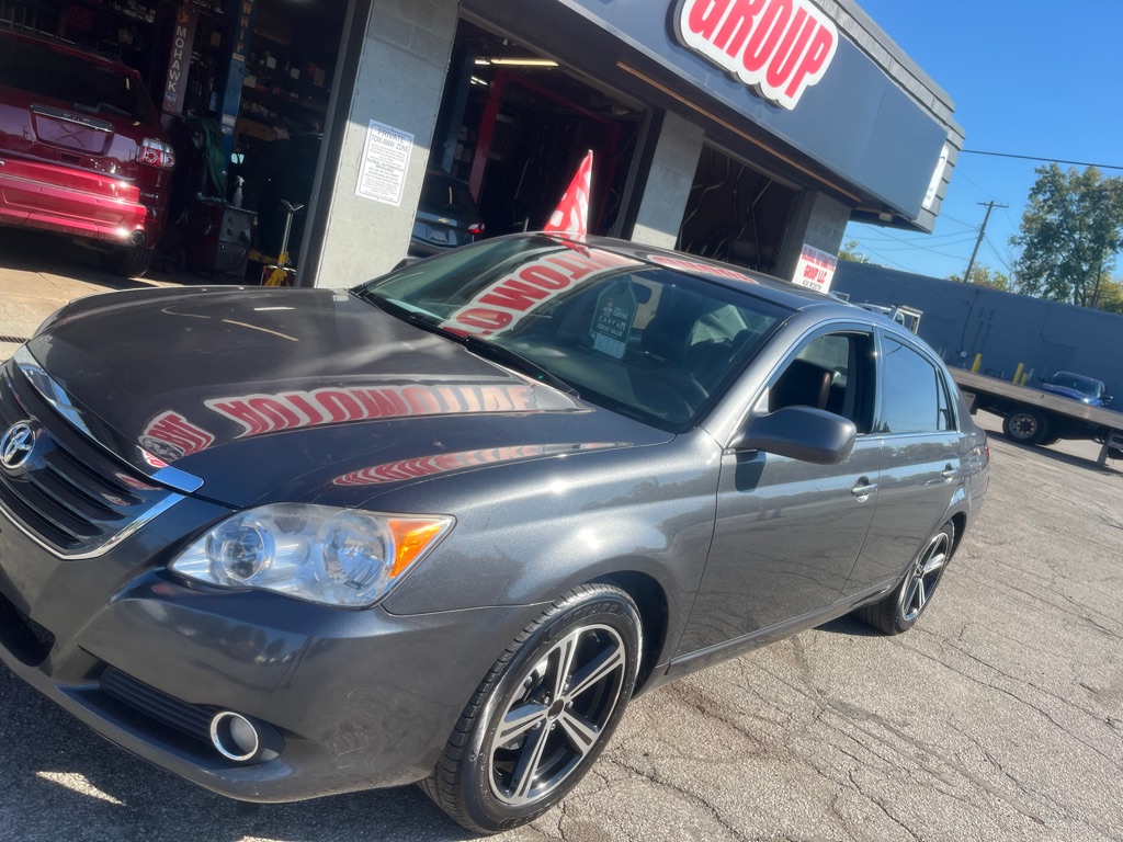 Photo 7 of this TOYOTA AVALON