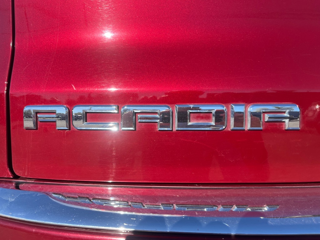 Photo 10 of this GMC ACADIA