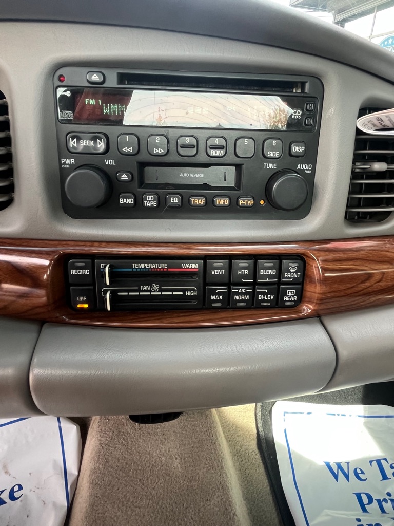Photo 14 of this BUICK LESABRE