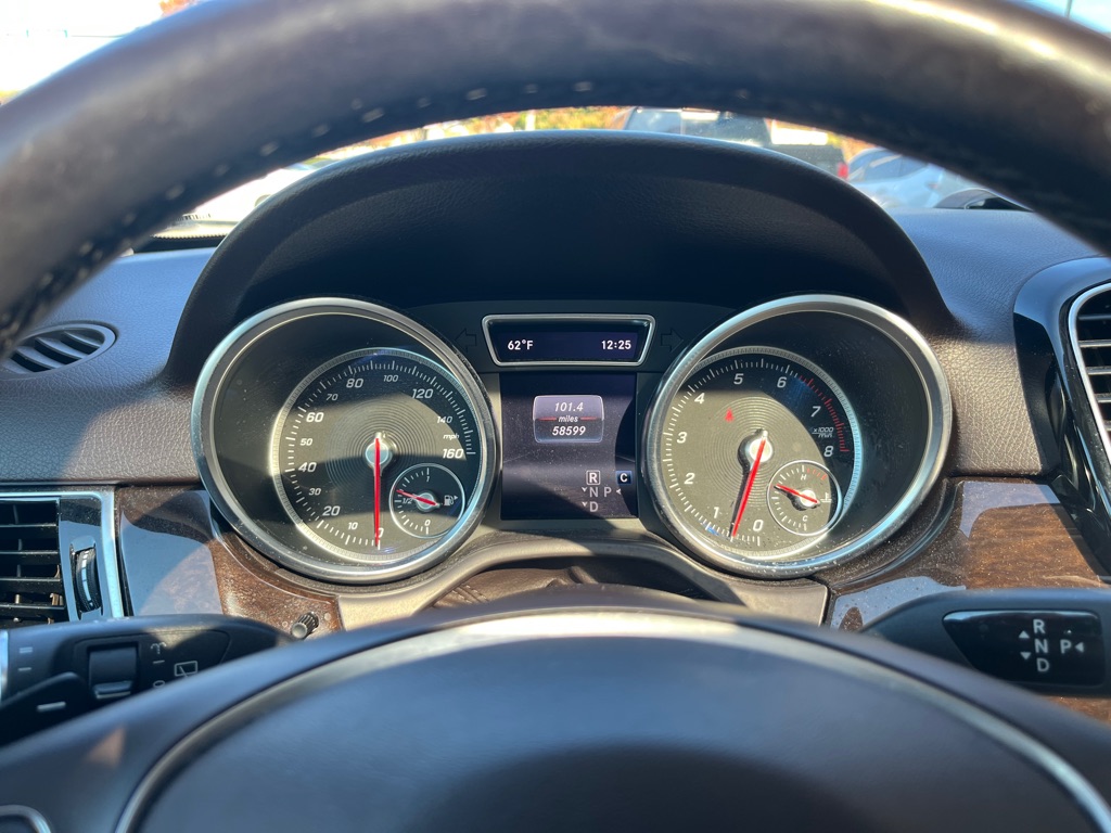Photo 23 of this MERCEDES-BENZ GLE