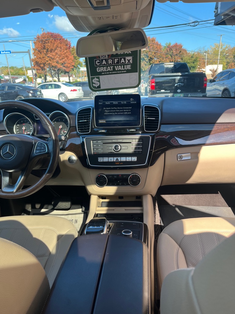 Photo 14 of this MERCEDES-BENZ GLE