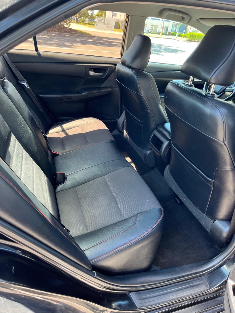 Photo 10 of this TOYOTA CAMRY