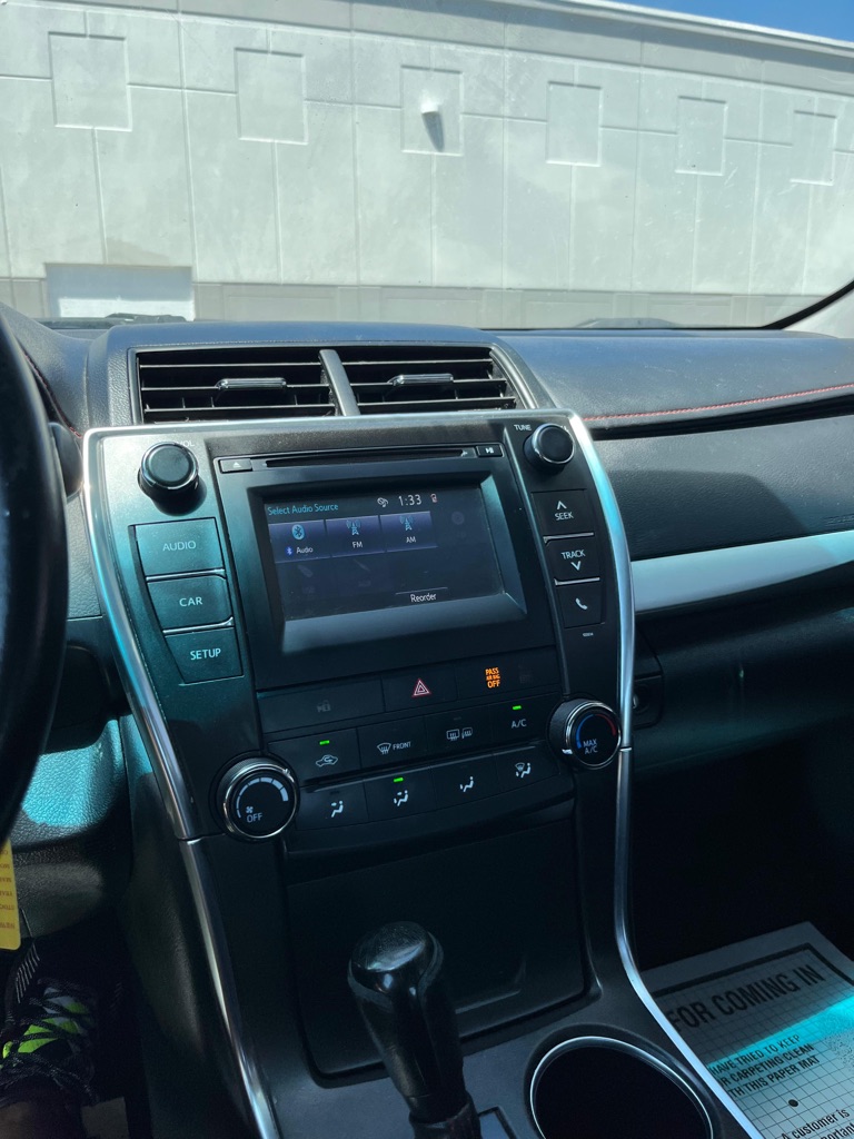 Photo 18 of this TOYOTA CAMRY
