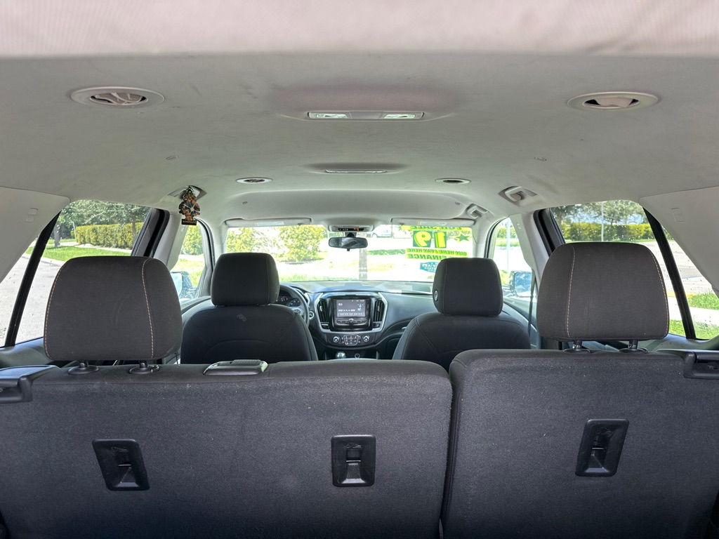 Photo 31 of this CHEVROLET TRAVERSE