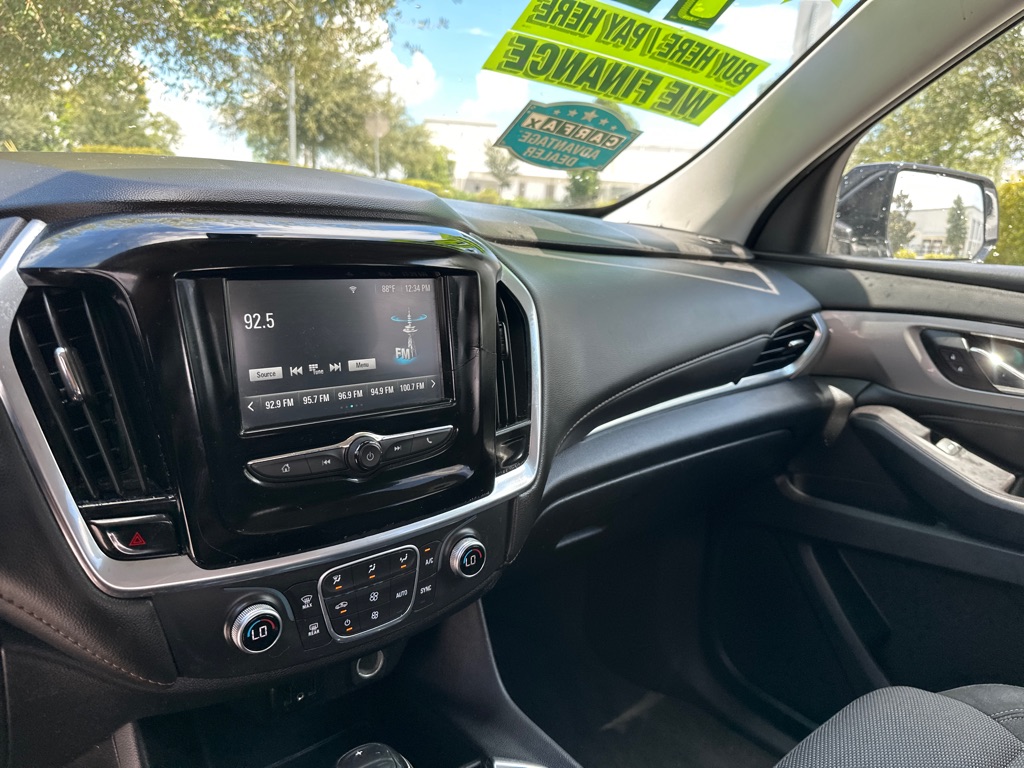 Photo 24 of this CHEVROLET TRAVERSE