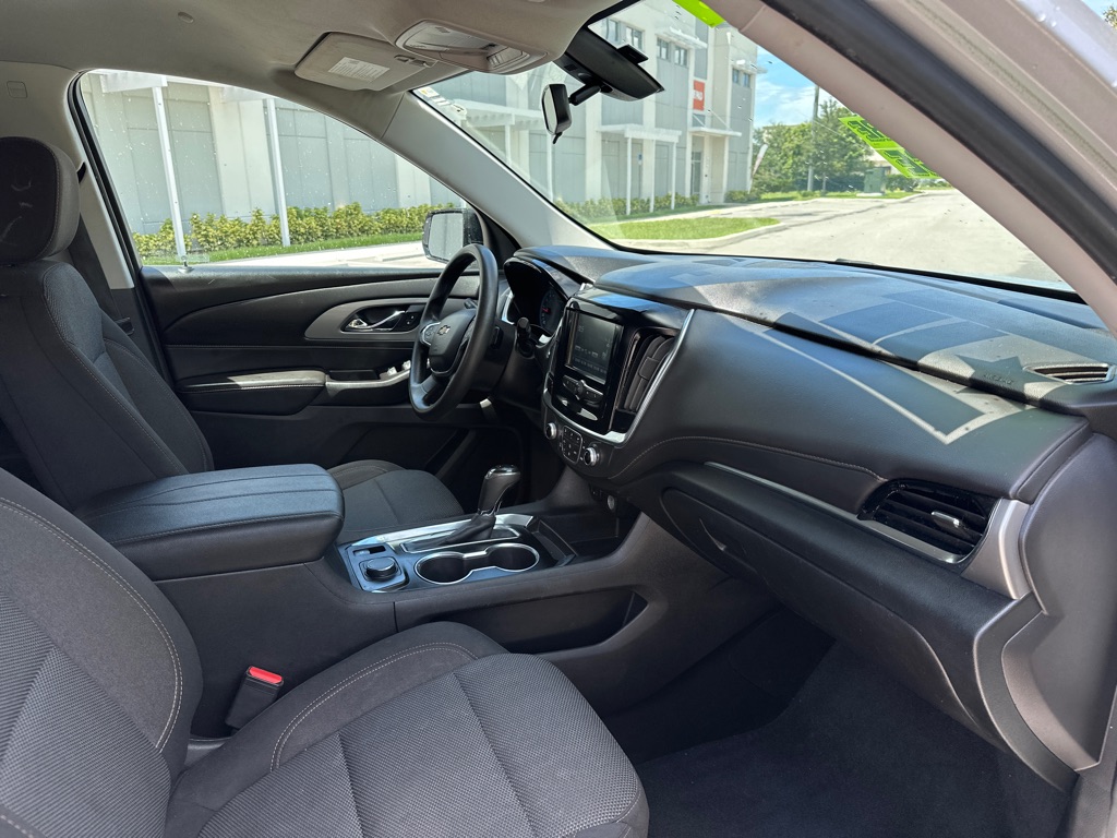 Photo 26 of this CHEVROLET TRAVERSE