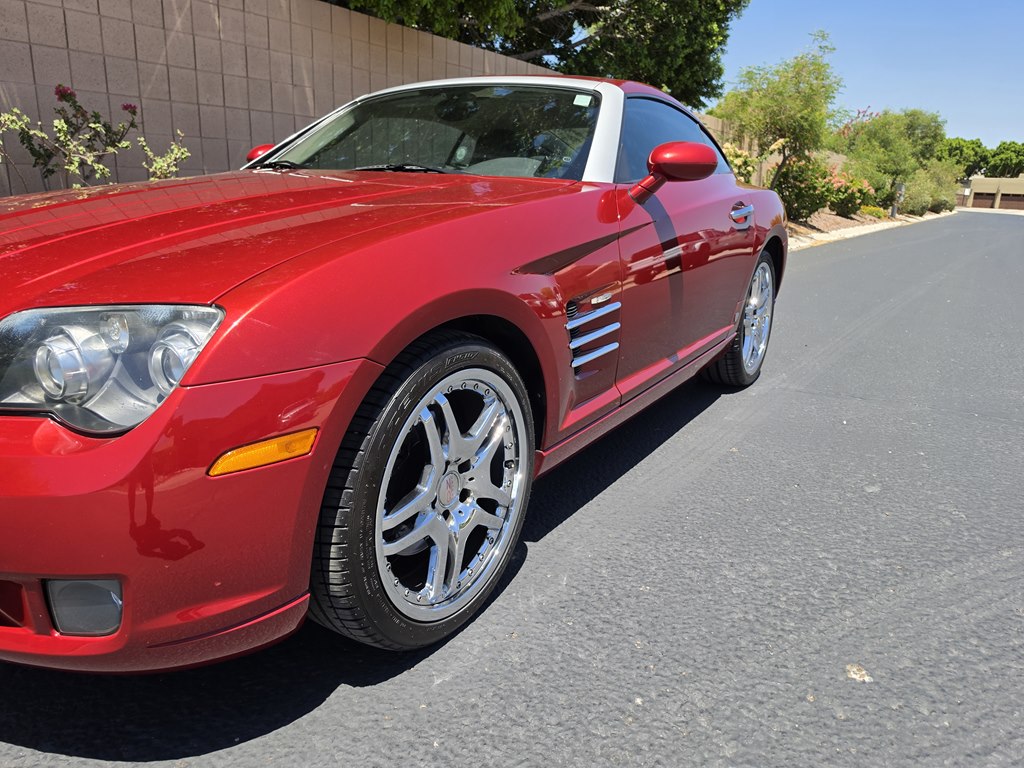 Photo 16 of this CHRYSLER CROSSFIRE