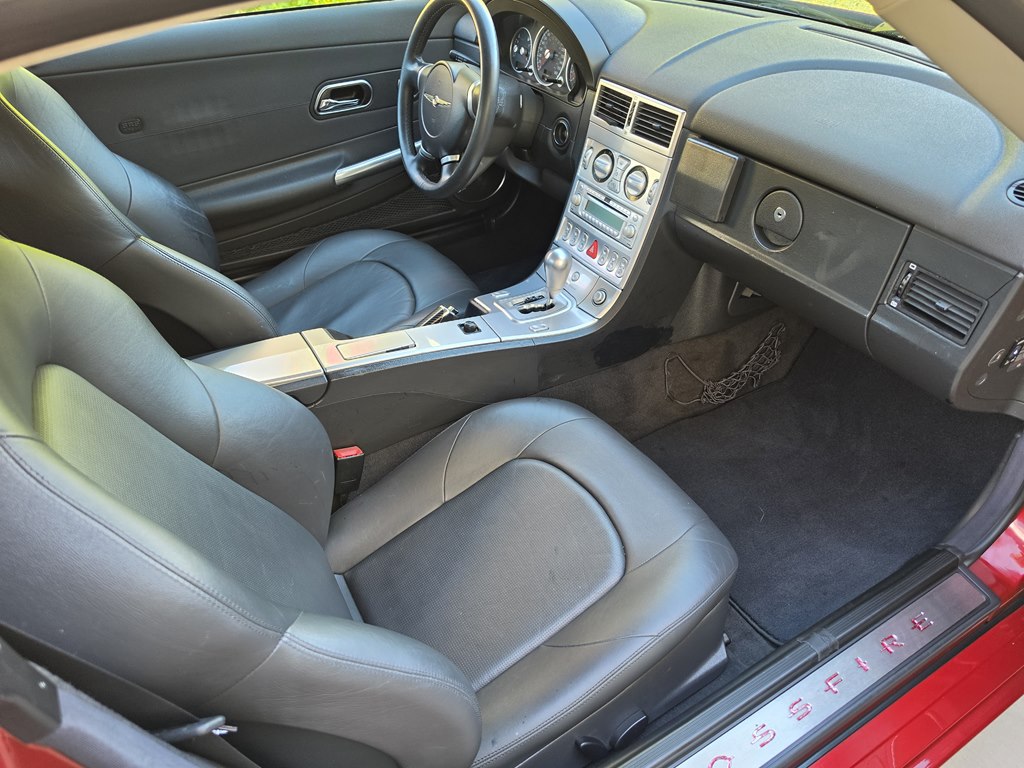 Photo 37 of this CHRYSLER CROSSFIRE