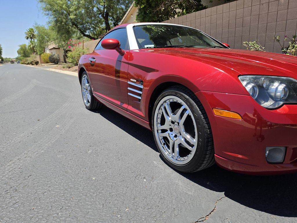 Photo 25 of this CHRYSLER CROSSFIRE