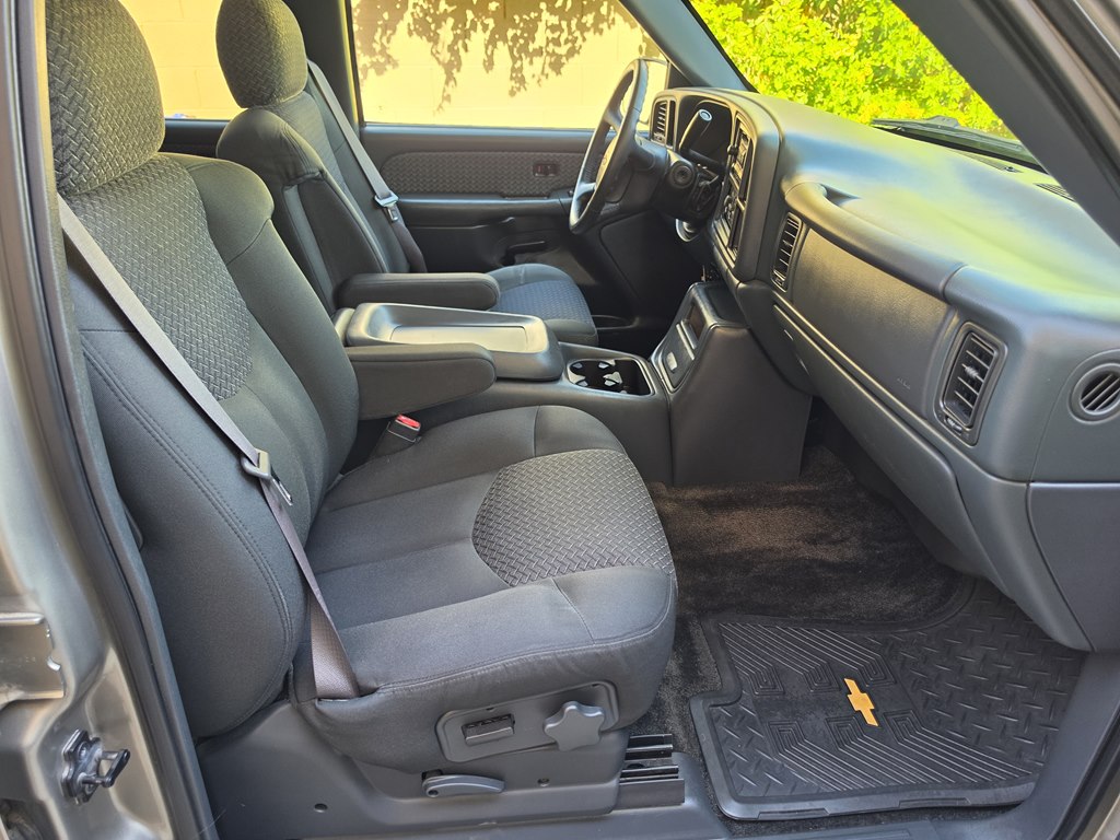 Photo 26 of this CHEVROLET AVALANCHE