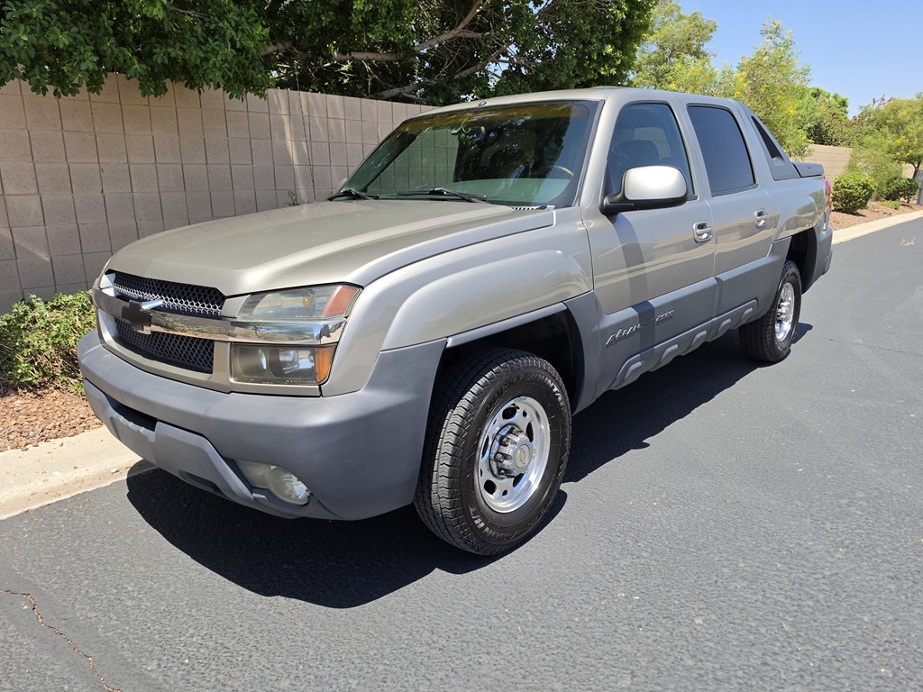 Photo 18 of this CHEVROLET AVALANCHE
