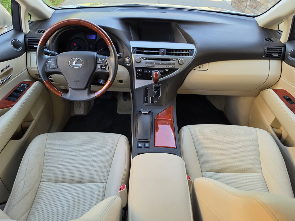 Photo 38 of this LEXUS RX 350