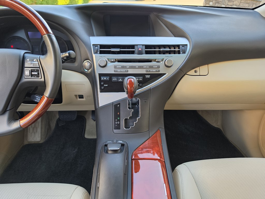 Photo 43 of this LEXUS RX 350