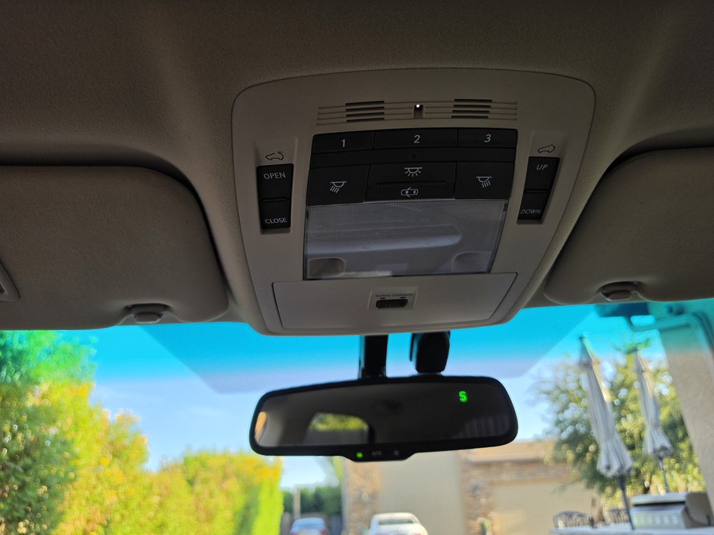 Photo 54 of this LEXUS RX 350