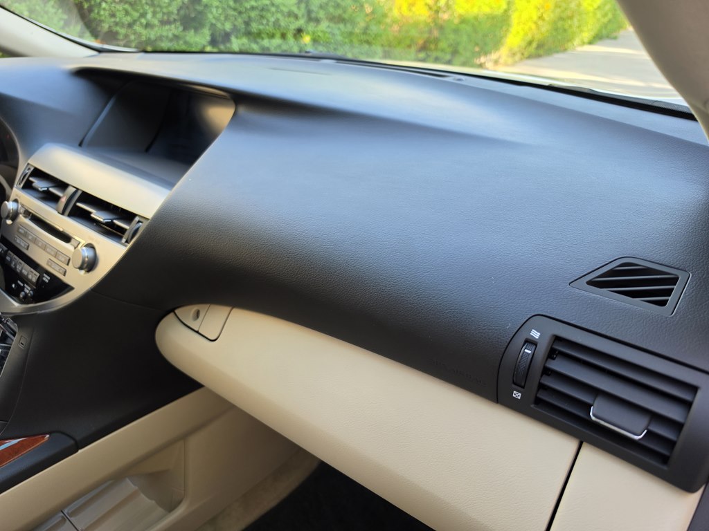 Photo 30 of this LEXUS RX 350